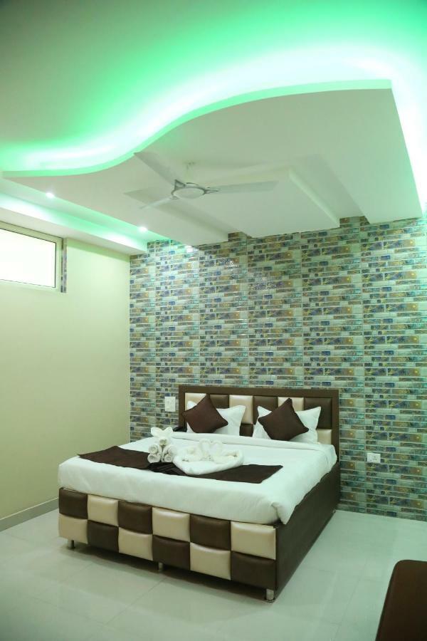 Hotel New Seasons Kalka Exterior photo